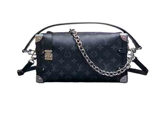 Side Trunk East West Med