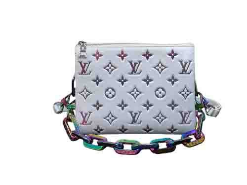 Louis Vuitton Coussin BB
