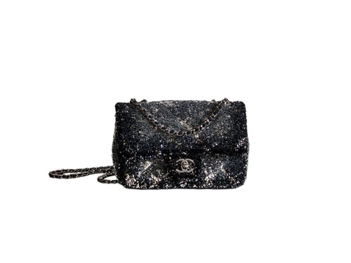 Chanel 25B 20cm Black Se