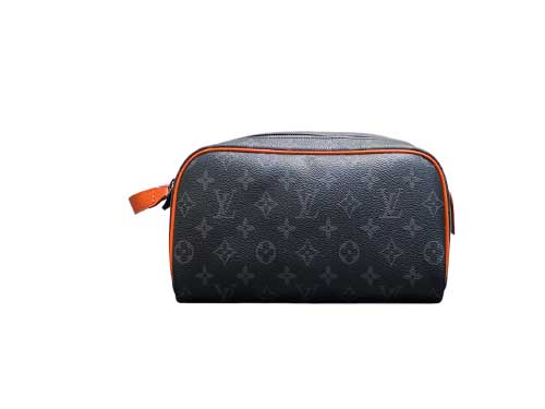 Louis Vuitton Monogram M
