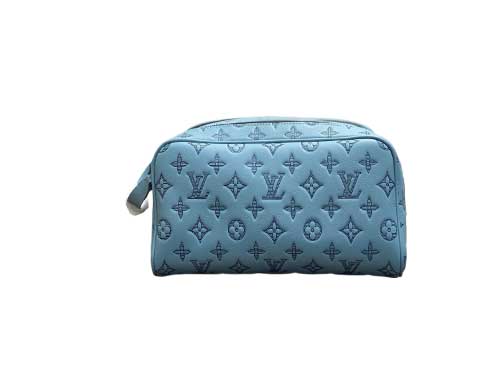 Louis Vuitton Monogram E