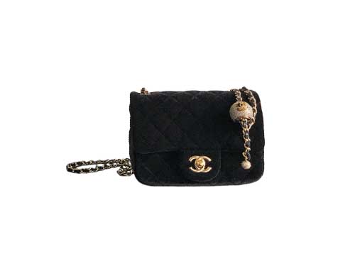 Chanel Velvet Diamond Ba